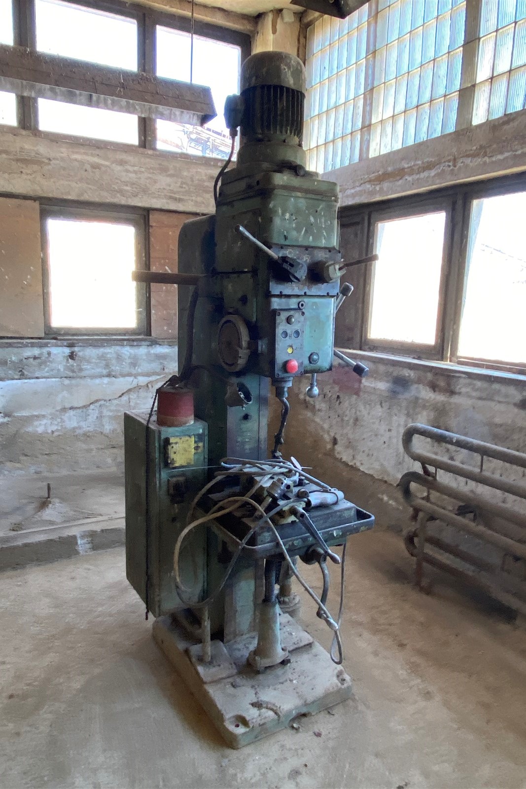 Pillar drilling machine STANKO 2H125