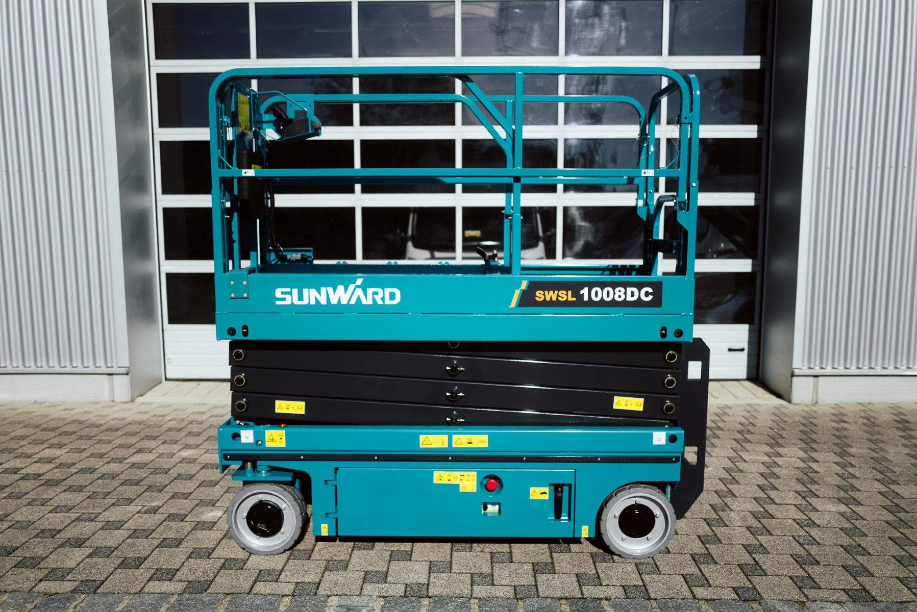 Scissor lift / work platform Sunward SWSL 1008DC (electric drive)