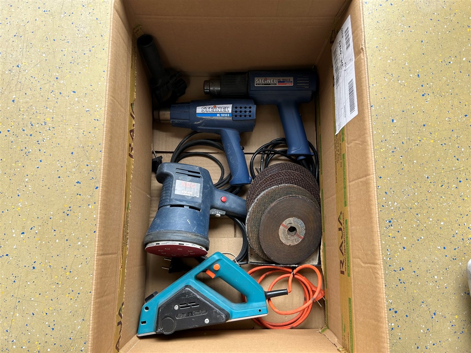 1 batch of power tools
