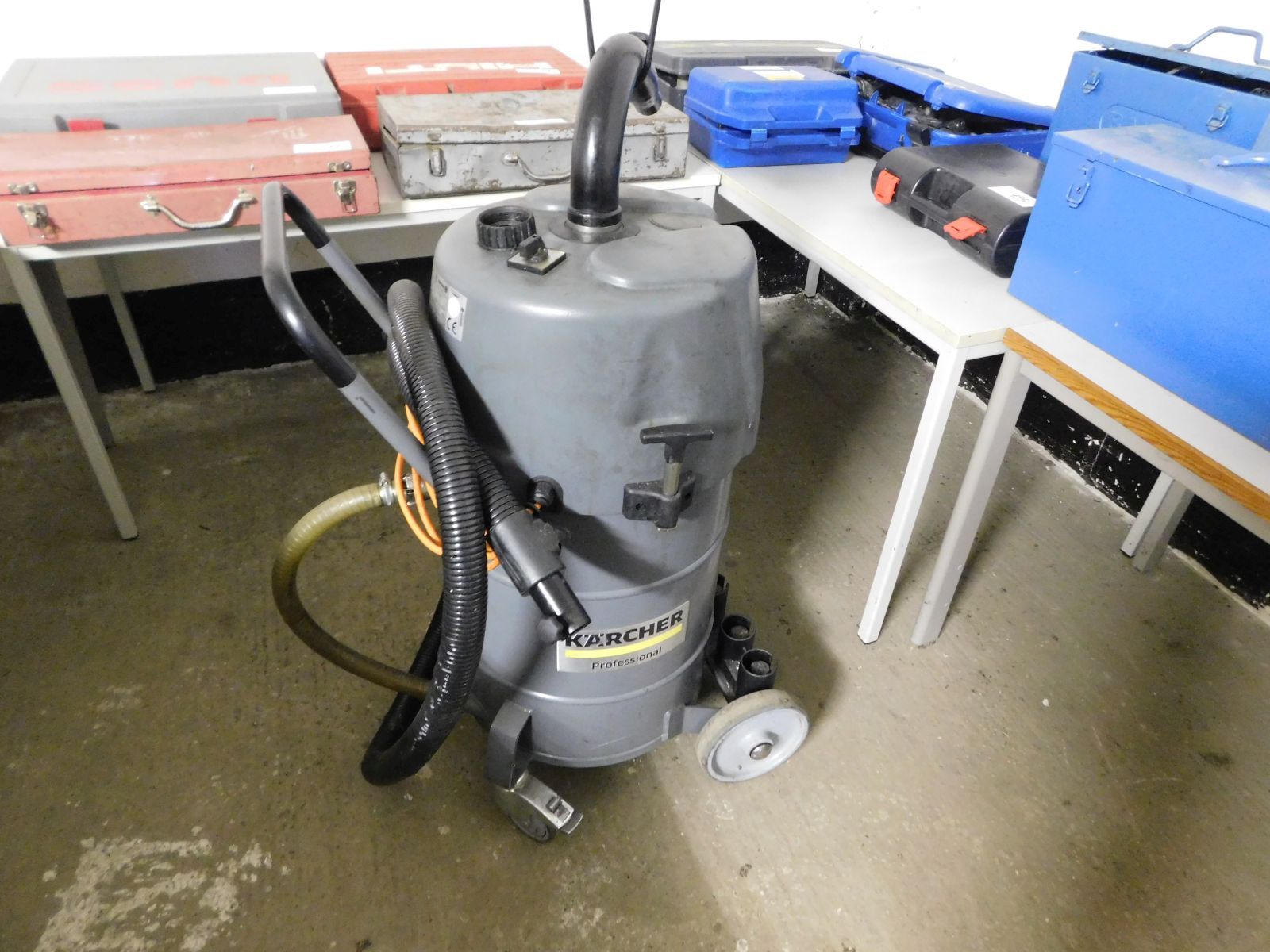 Industrial vacuum cleaner Kärcher Professional IVR-L40/12-1