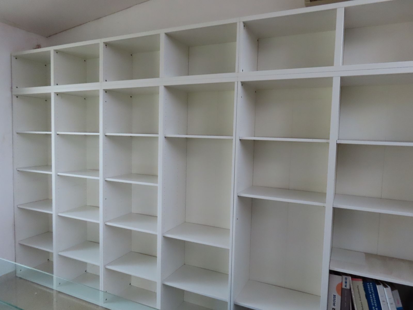 8 pcs. shelves