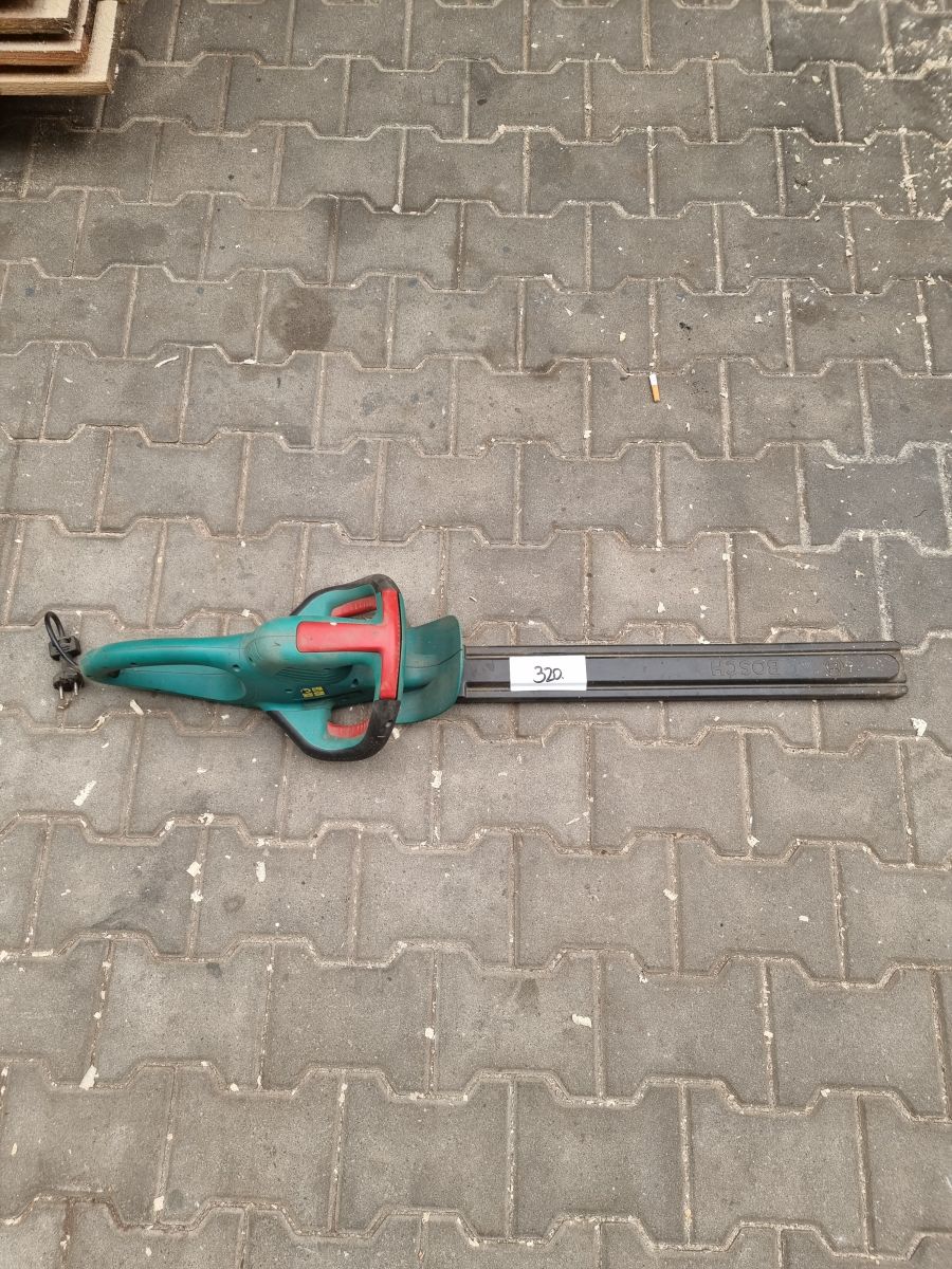 Bosch 480-24T electric hedge trimmer